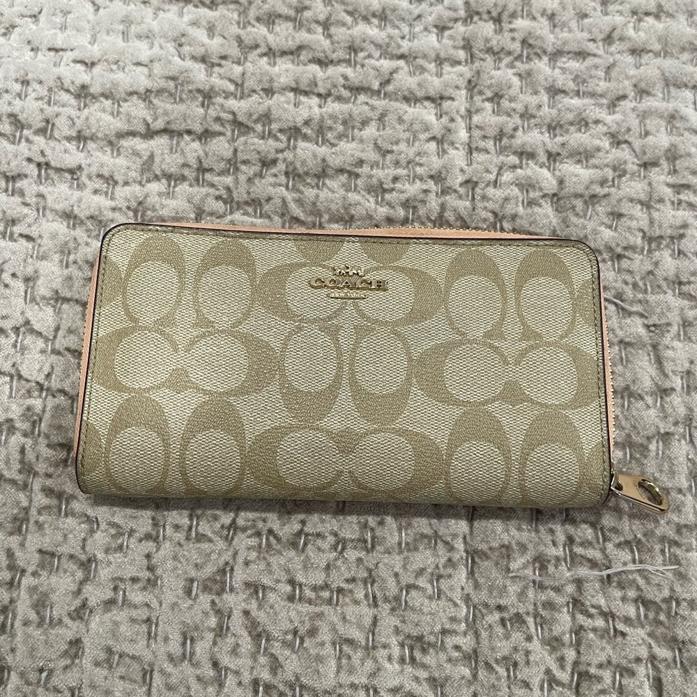 Coach Khaki Signature Wallet